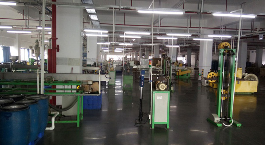 先進(jìn)熱縮管生產(chǎn)設(shè)備，生產(chǎn)速度快